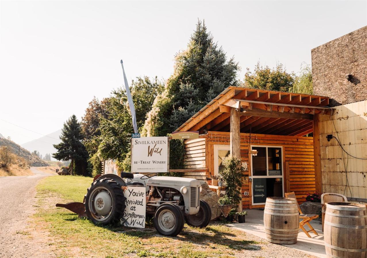 Similkameen Wild Resort & Winery Retreat اوسويوس المظهر الخارجي الصورة